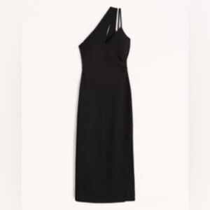 Abercrombie Asymmetrical Ruched Maxi
Dress